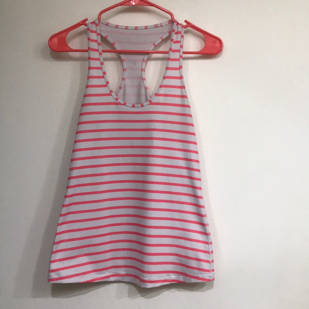 Lululemon size 6 tank top